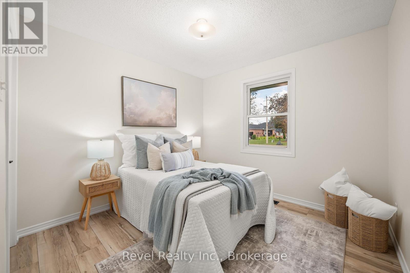 9 CRESTWOOD AVENUE - Image 19