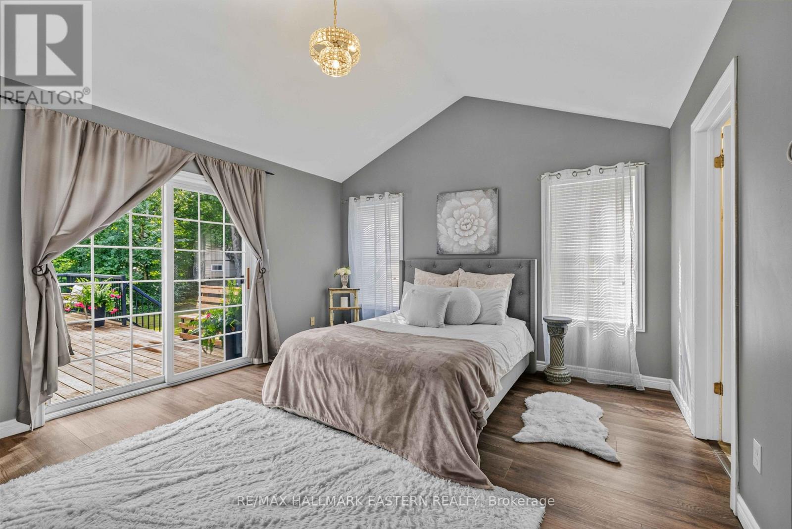 298 MCCLENNAN DRIVE - 17