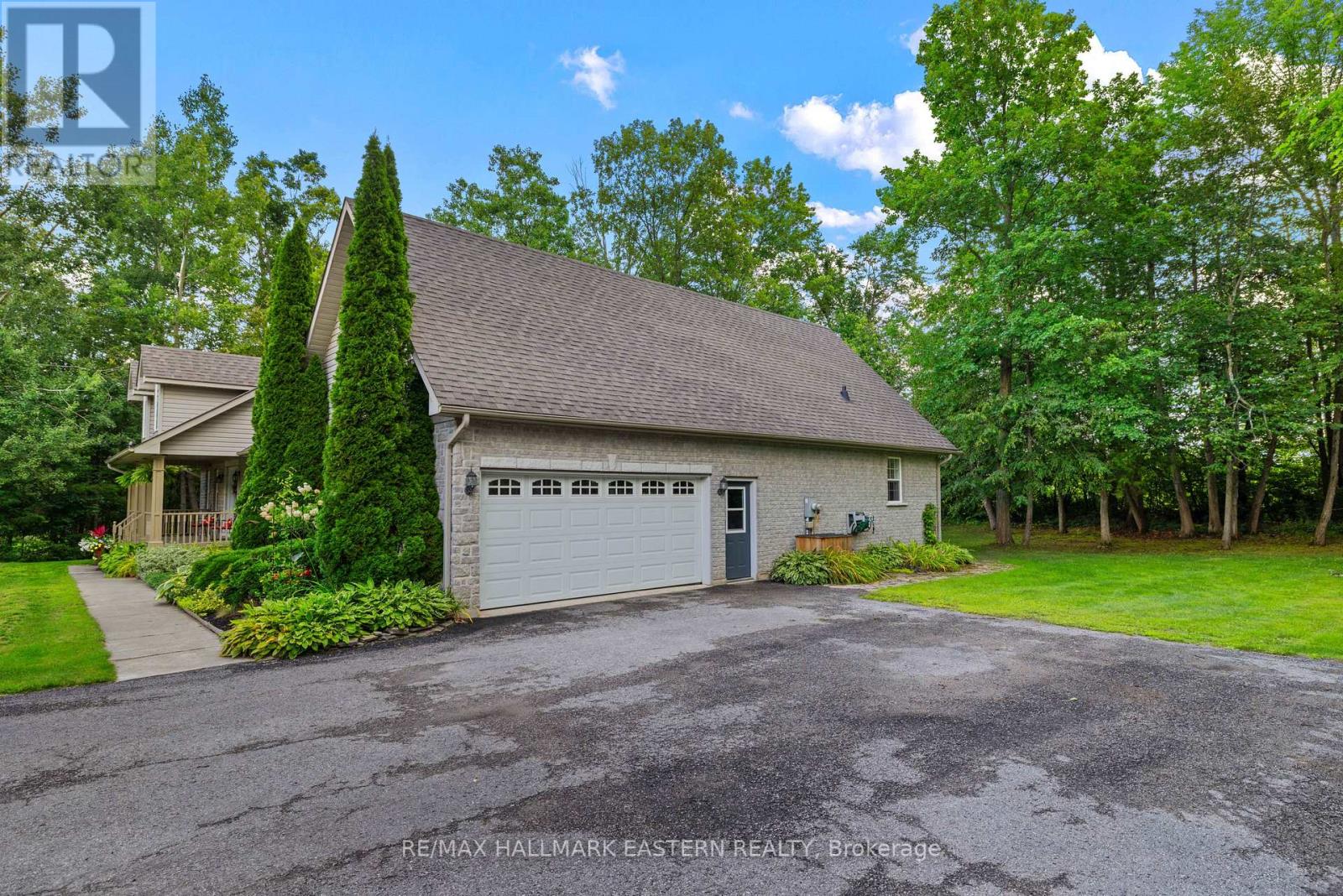 298 MCCLENNAN DRIVE - 3