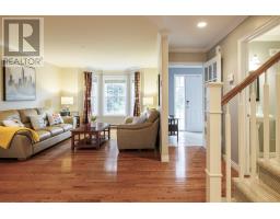 9 McCrae Street thumbnail 10