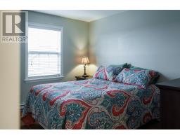 9 McCrae Street thumbnail 22