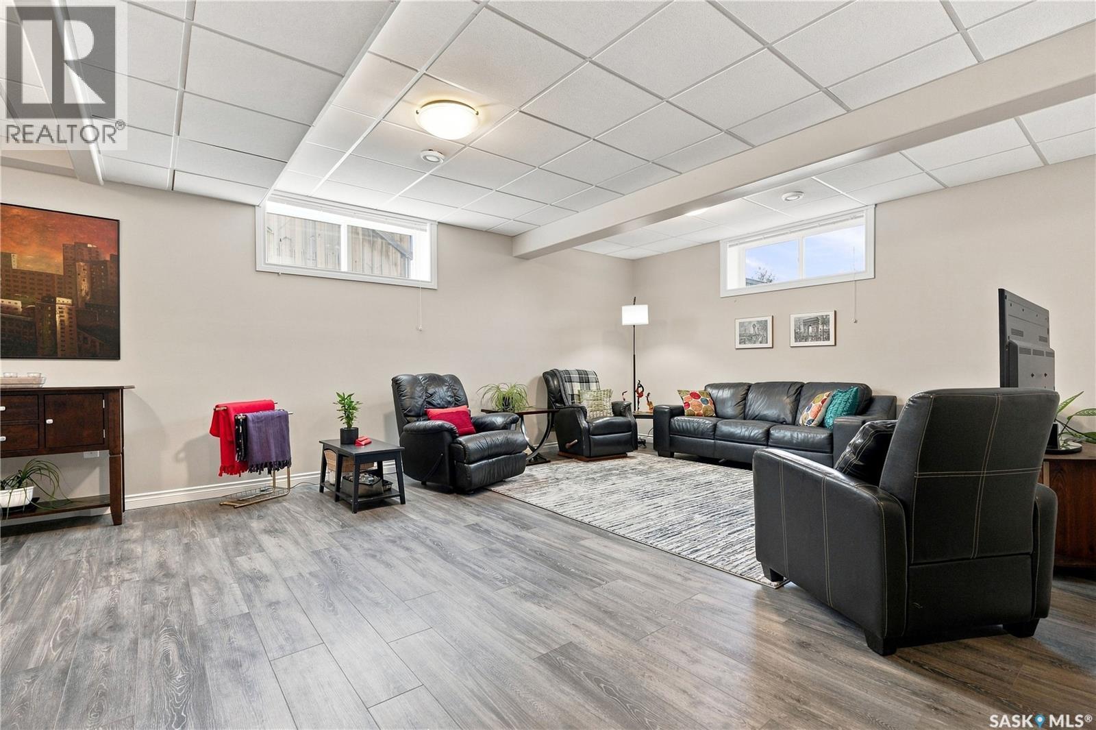 506 Antler CRESCENT - Image 29