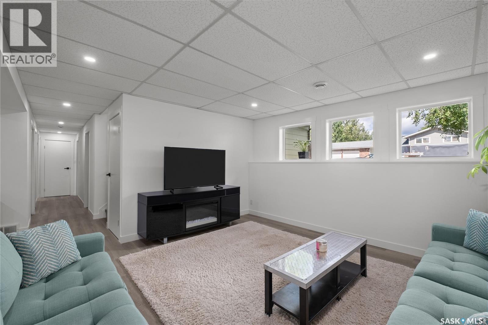 3391 Bliss CRESCENT - Image 26