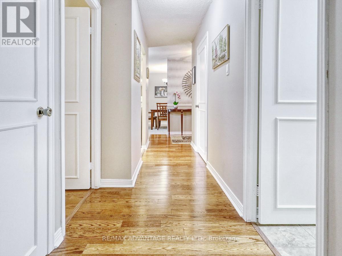 #307 693 WINDERMERE ROAD - 41