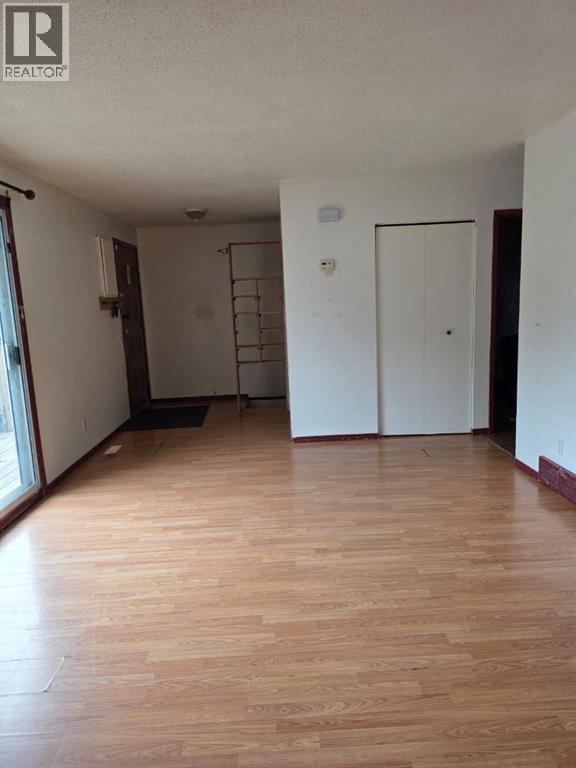 #2 705 23 Street - Image 4