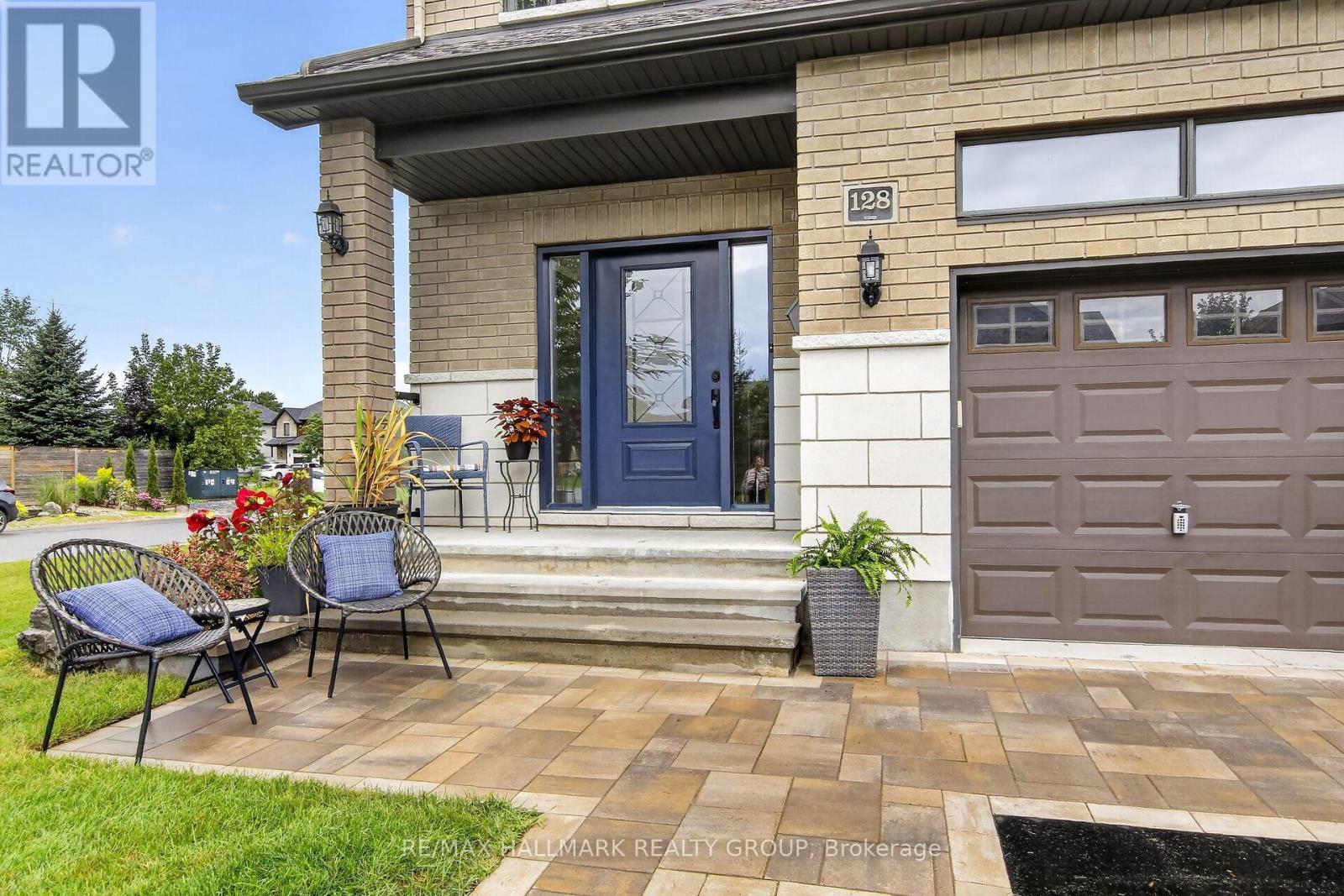 128 FRANCIS STREET - 2