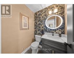 Bathroom - 912 Moses Tennisco Street, Ottawa, ON K1K4Z8 Photo 6