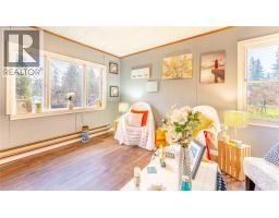 1412 Ainsworth Avenue, Riondel, BC V0B2B0 Photo 11