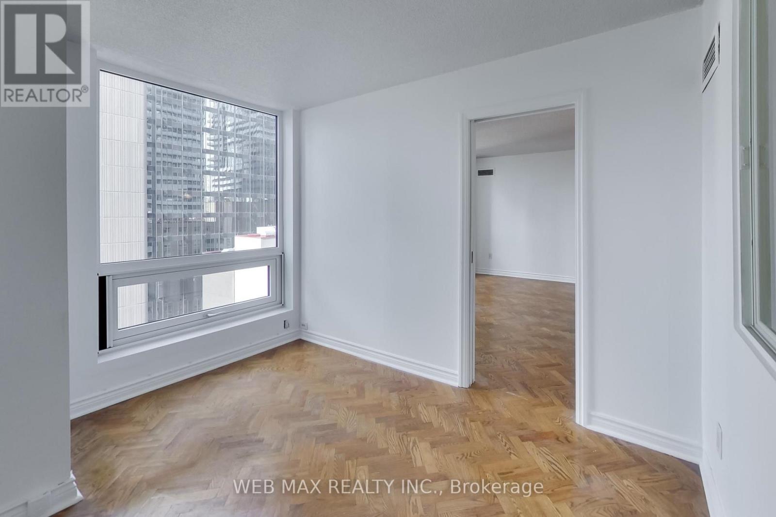 #1808 25 GRENVILLE STREET - Image 31