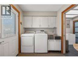 5835 3rd Street, Beaverdell, BC V0H1A0 Photo 39