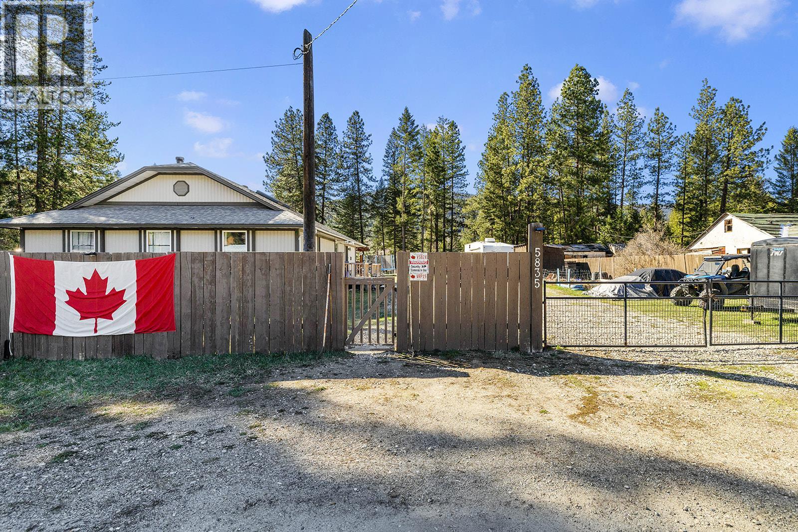 5835 3rd Street, Beaverdell