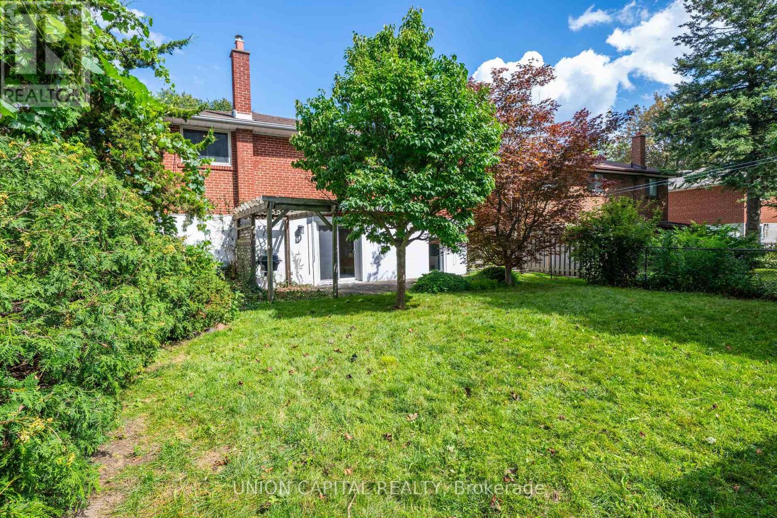 8 BAYBROOK CRESCENT - Image 36