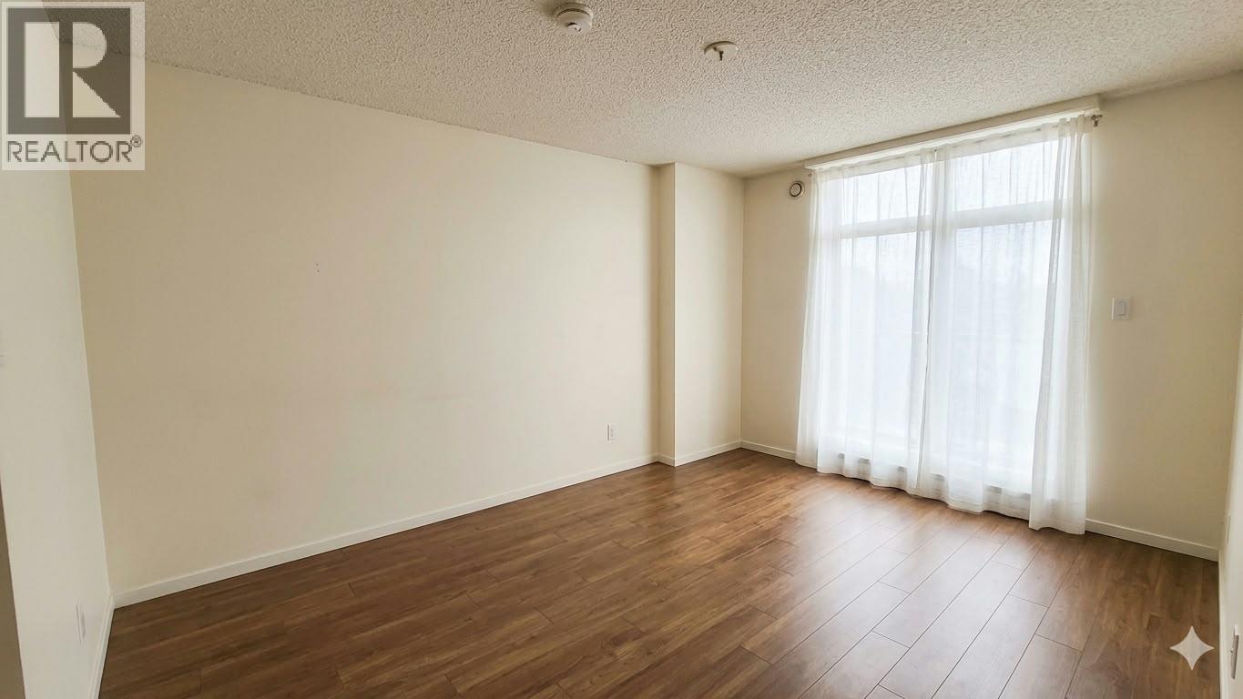 902 8 LAGUNA COURT, New Westminster