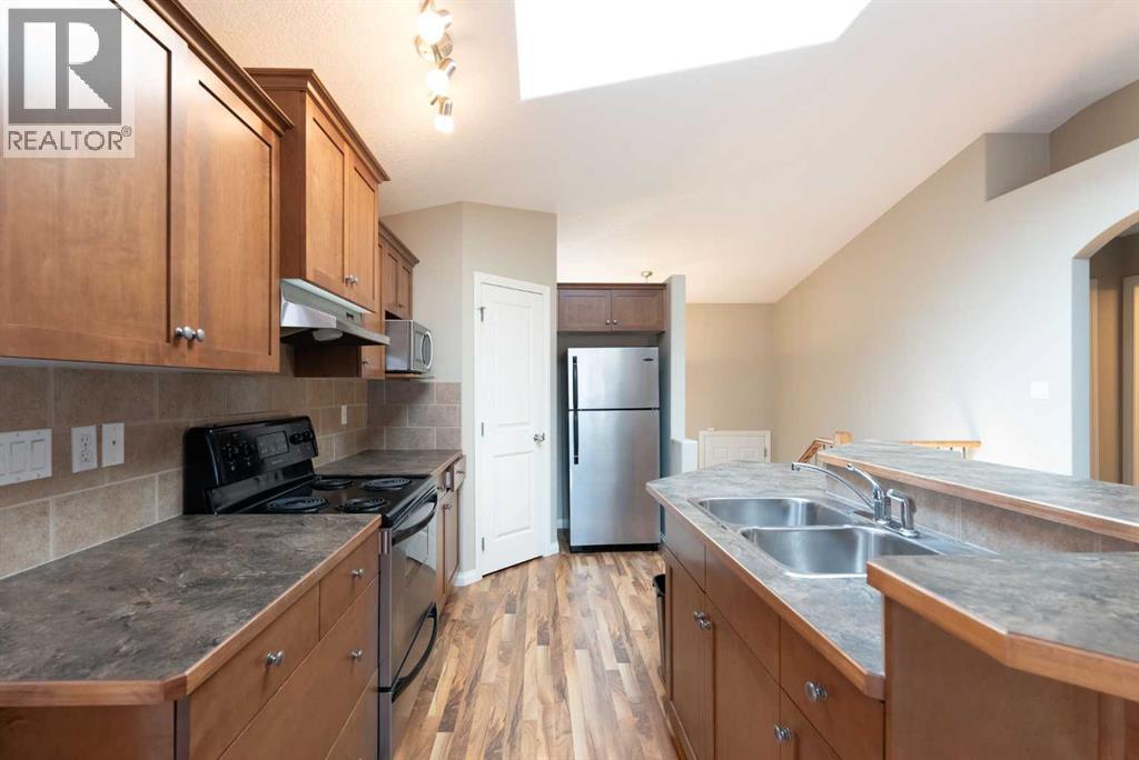 27 Fairmont Road S - 10