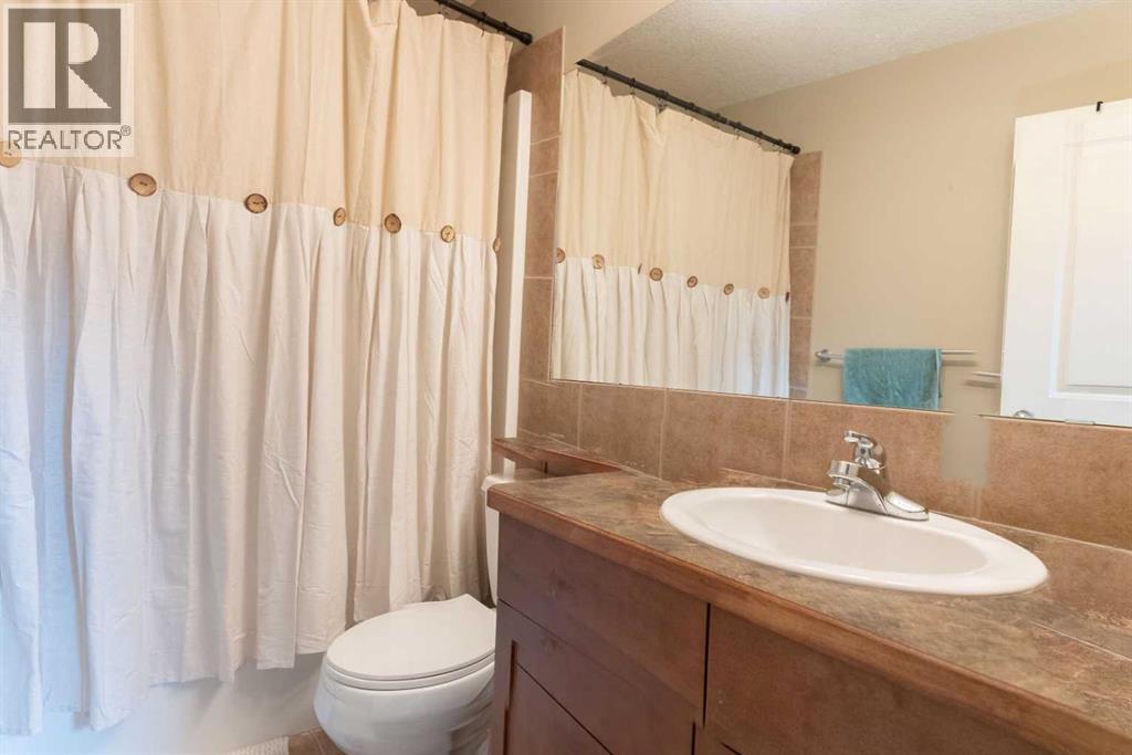 27 Fairmont Road S - Image 21