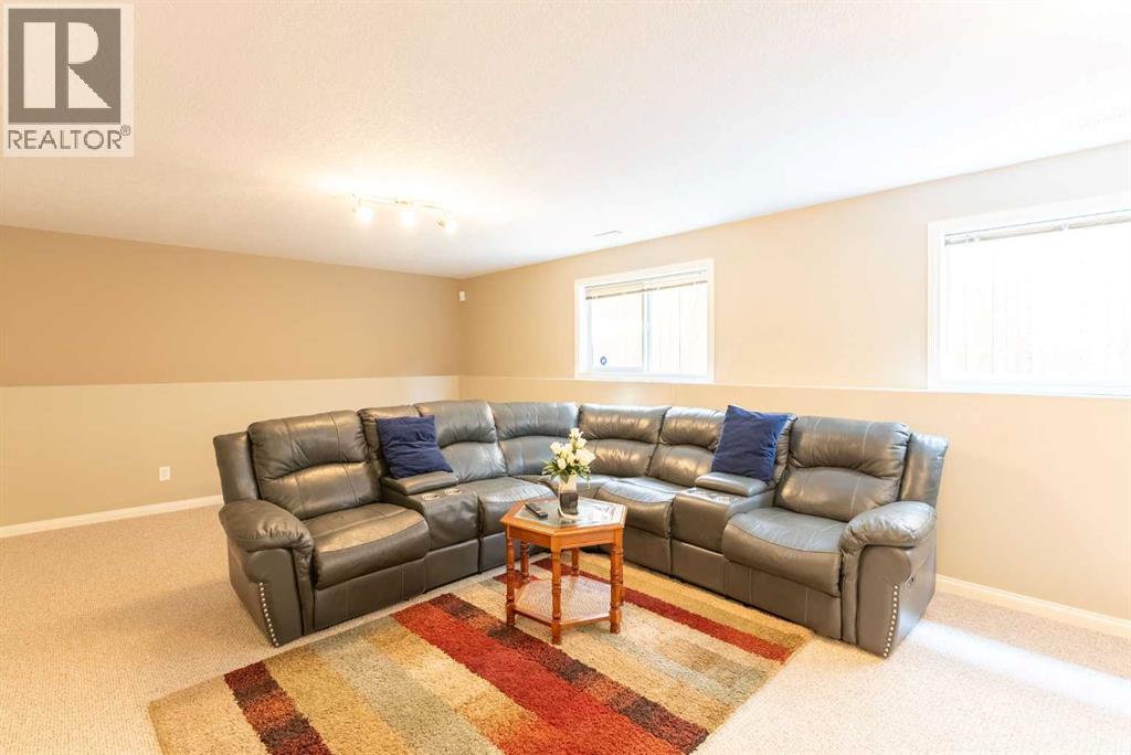 27 Fairmont Road S - Image 25