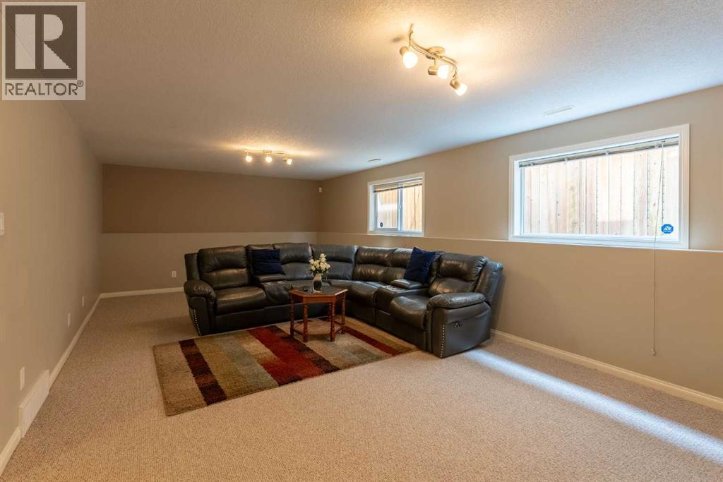 27 Fairmont Road S - 26
