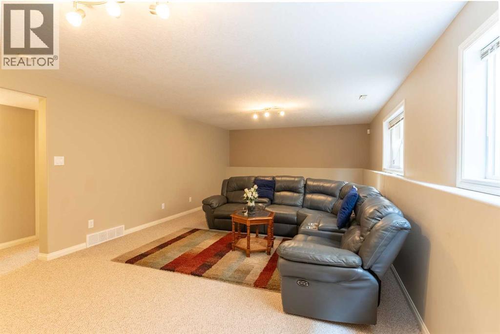27 Fairmont Road S - Image 28