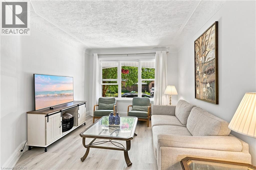 463 DUNSMURE Road - 6