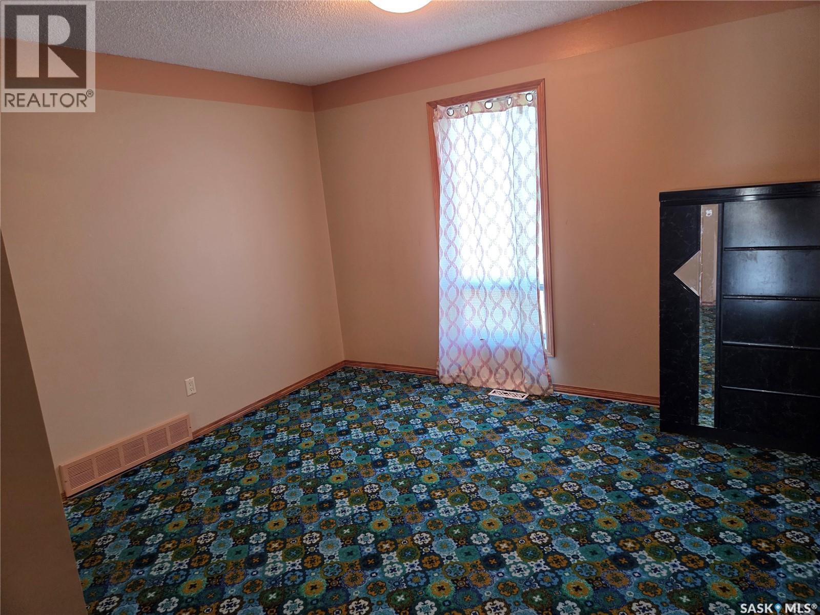 1101 109th AVENUE - Image 20