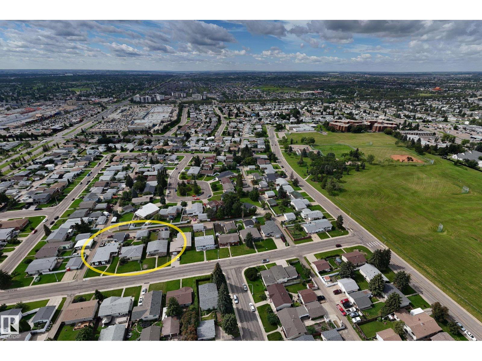 13816 90 ST NW - Image 41