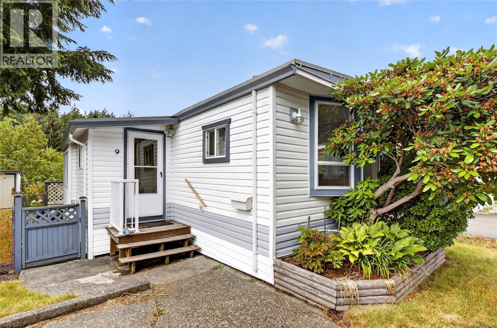 #9 2520 Quinsam Rd - 17