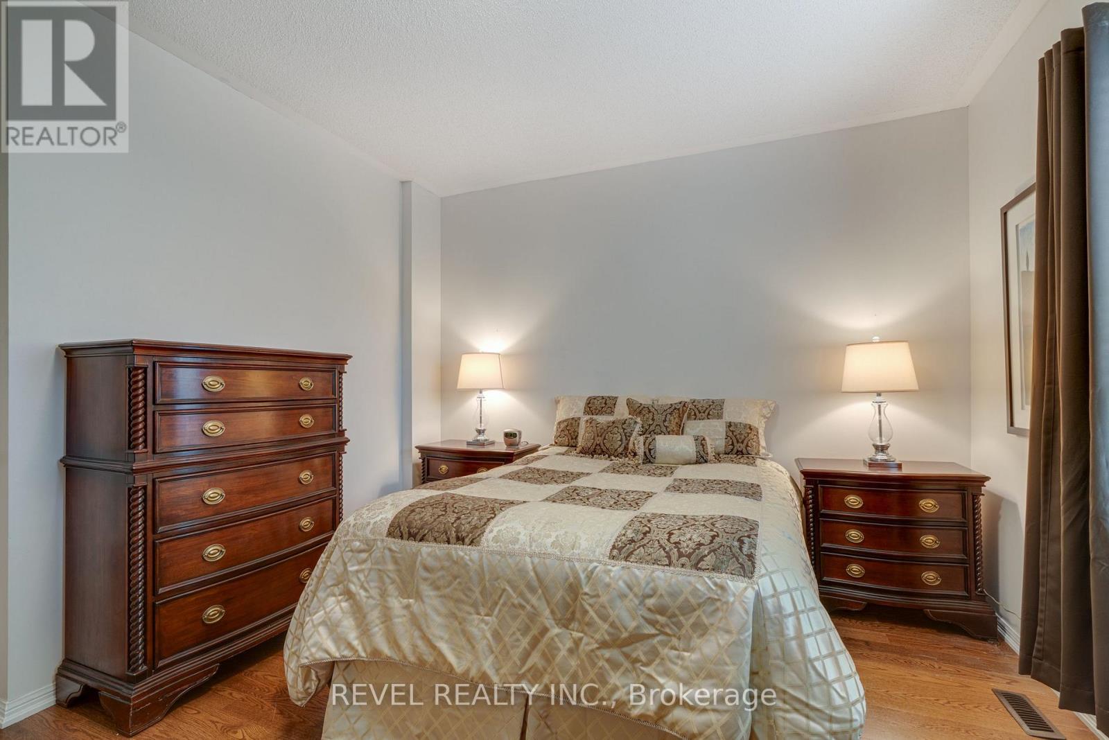 71 LIVINGSTON ROAD - 20