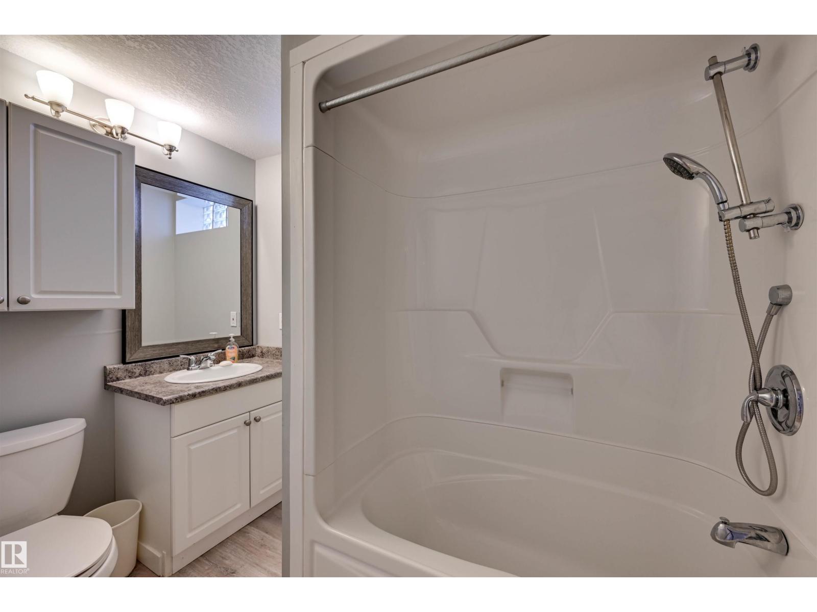 16231 96 AV NW - Image 32