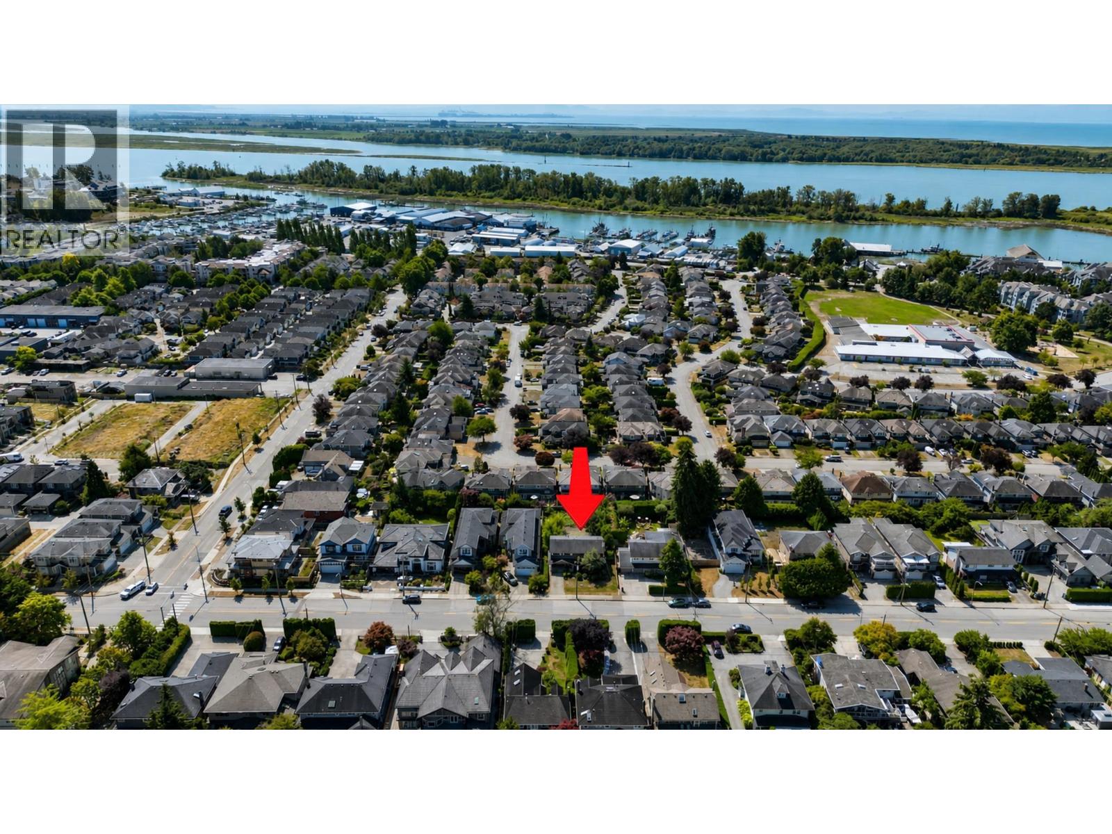 5260 MONCTON STREET, Richmond