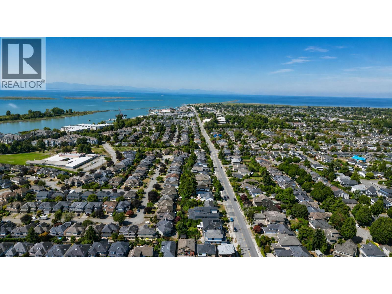 5260 MONCTON STREET, Richmond