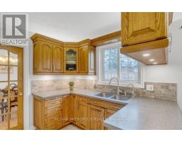 100 Warren Road, Kitchener, ON N2M4T4 Photo 10