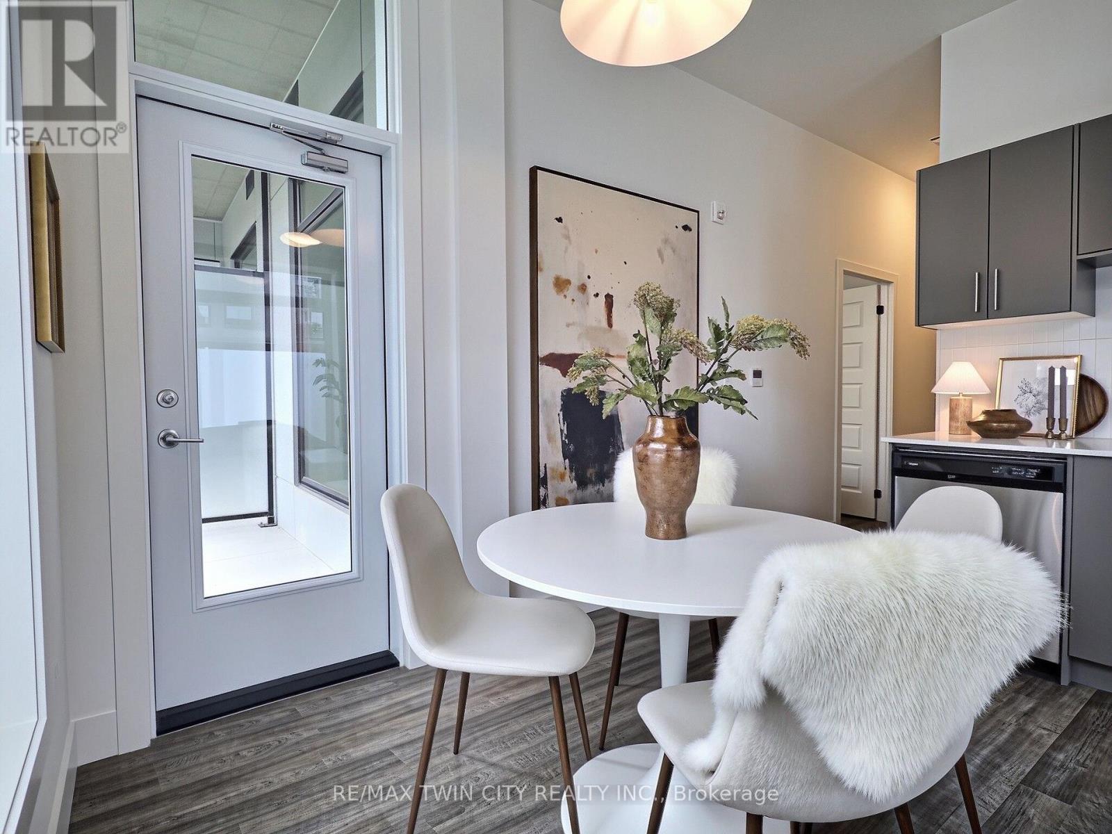 #101 107 ROGER STREET - Image 9