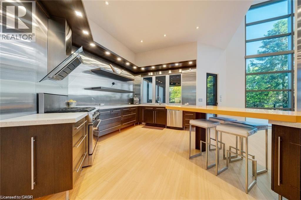 32 KENNY Court - Image 17