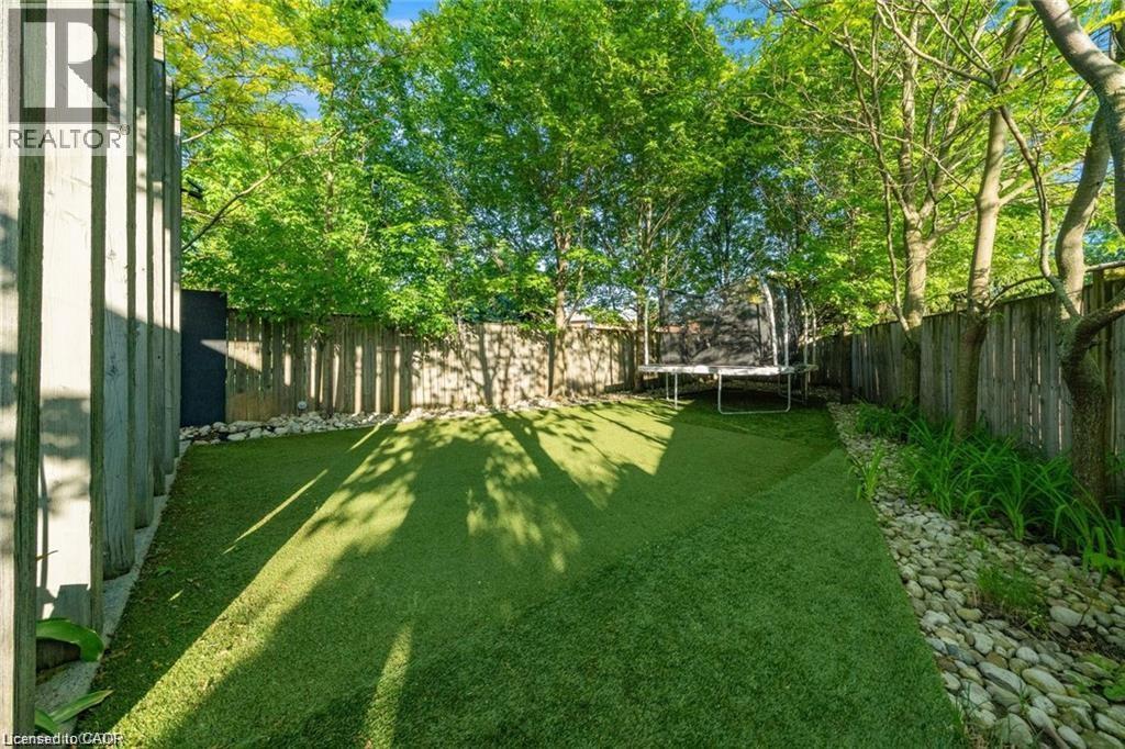 32 KENNY Court - Image 47