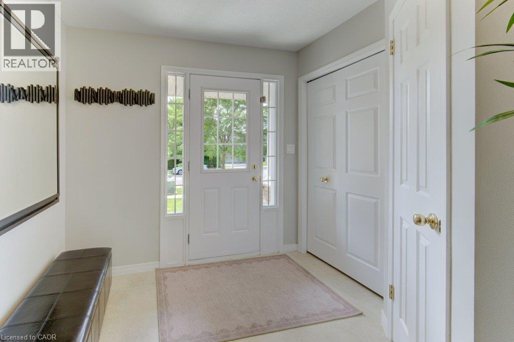 412 TEALBY Crescent Unit# A — photo 3