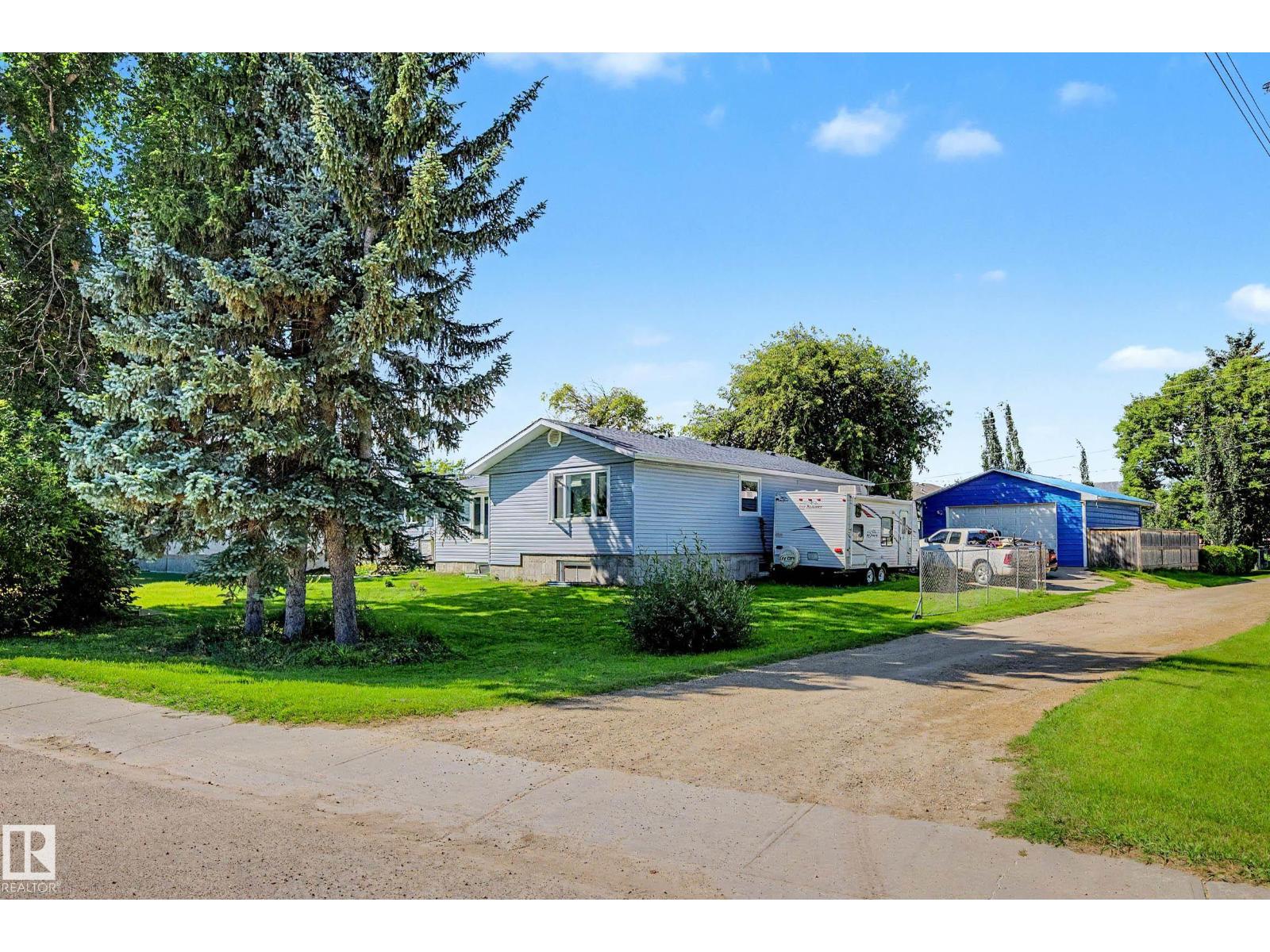 5208 51 ST - Image 3