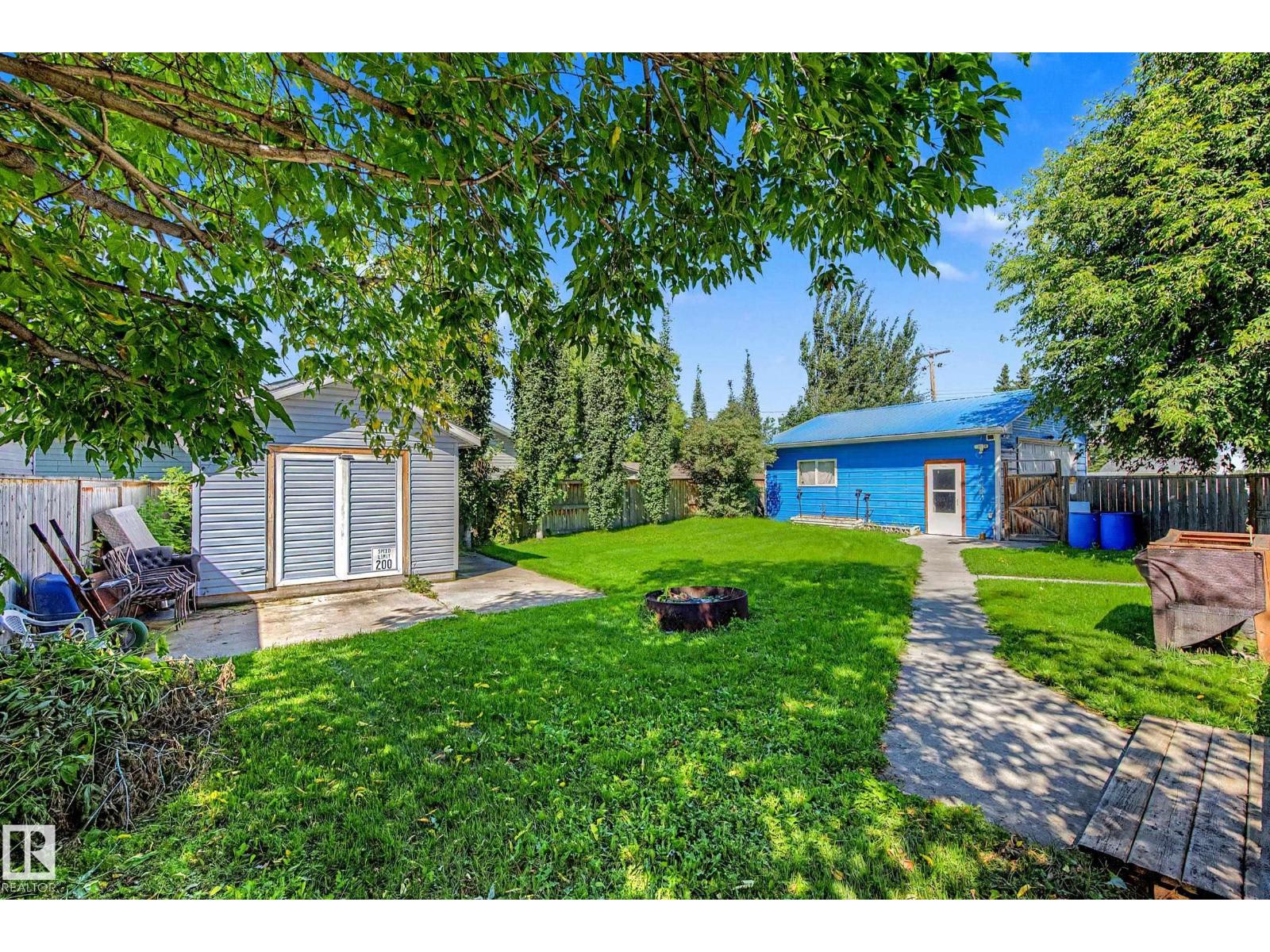 5208 51 ST - Image 53