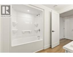 140 Beau Domaine Court, Dieppe, NB E1A9H5 Photo 33