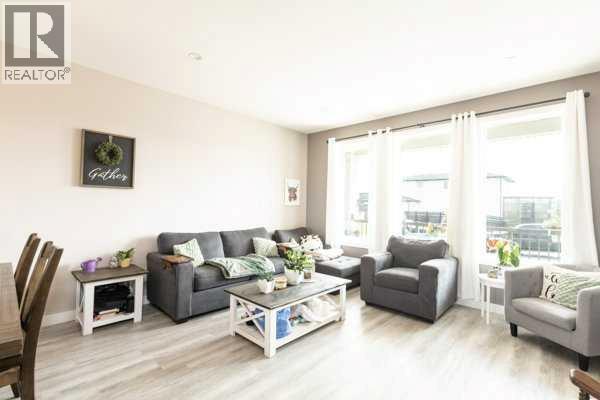 110 Prairie Gold Street - 9
