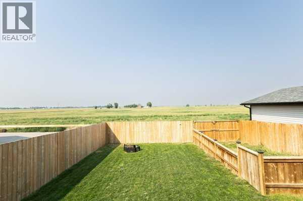110 Prairie Gold Street - Image 24