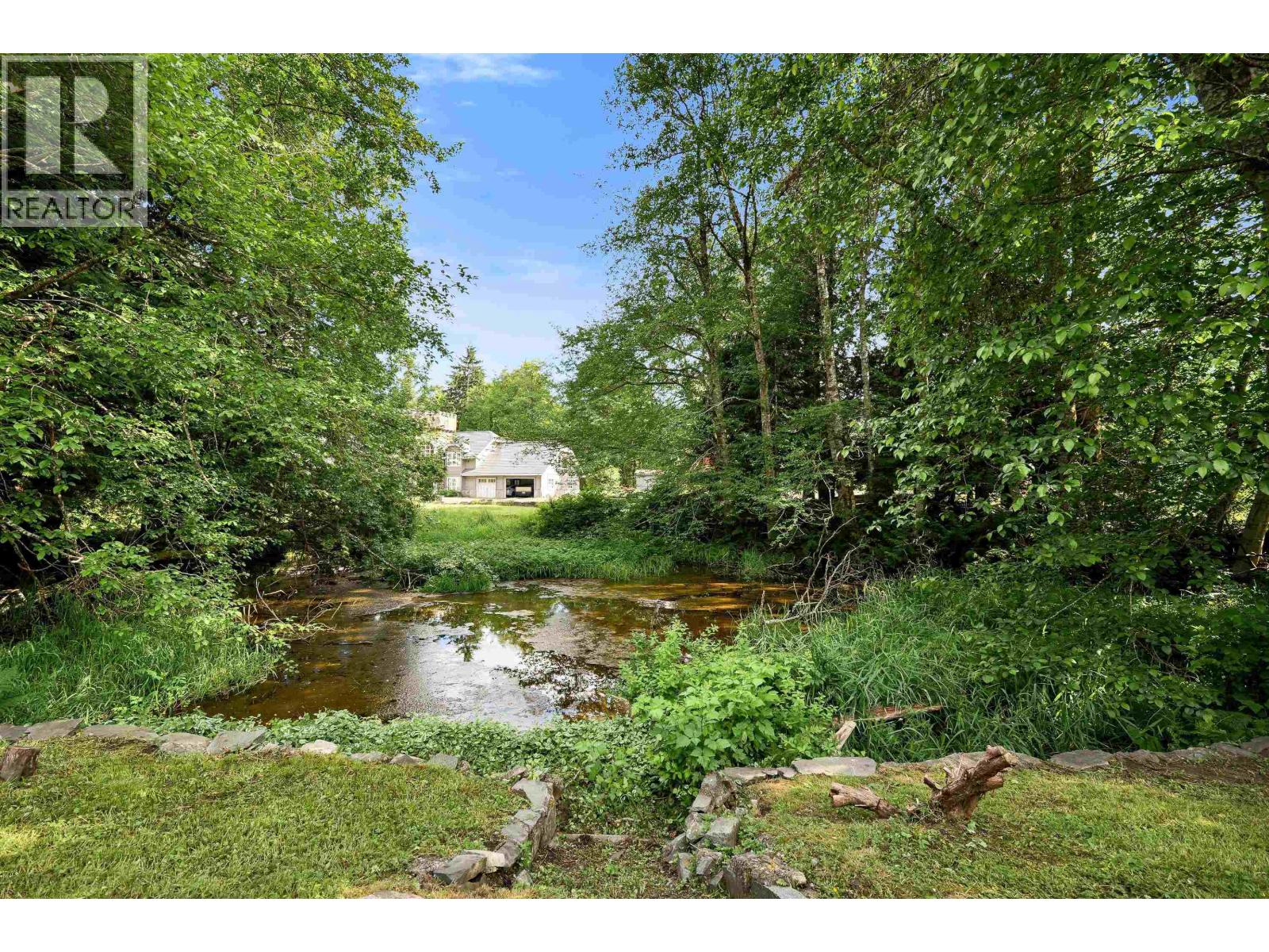 1510 MACDONALD PLACE, Squamish