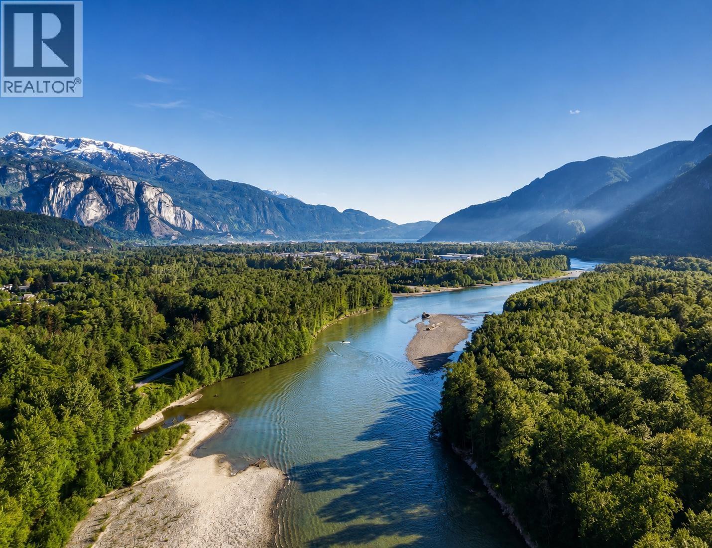 1510 MACDONALD PLACE, Squamish