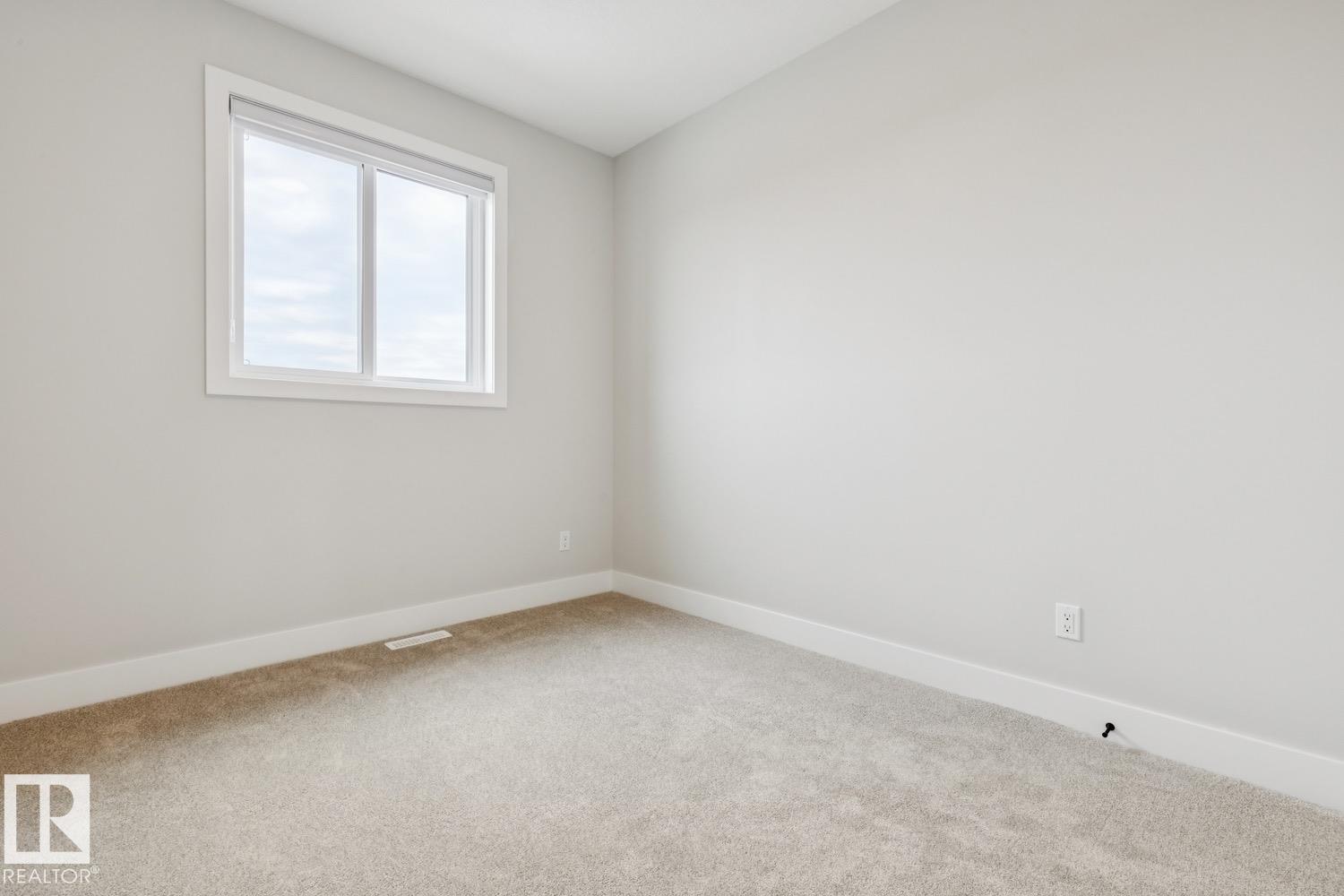 490 Robinson BV - Image 31