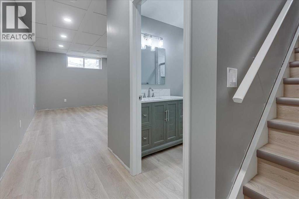 135 Inglewood Drive - Image 31