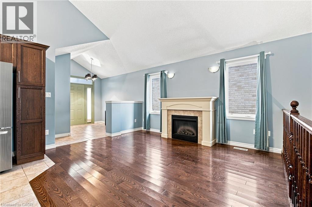 11 LOCKWOOD Street - 13