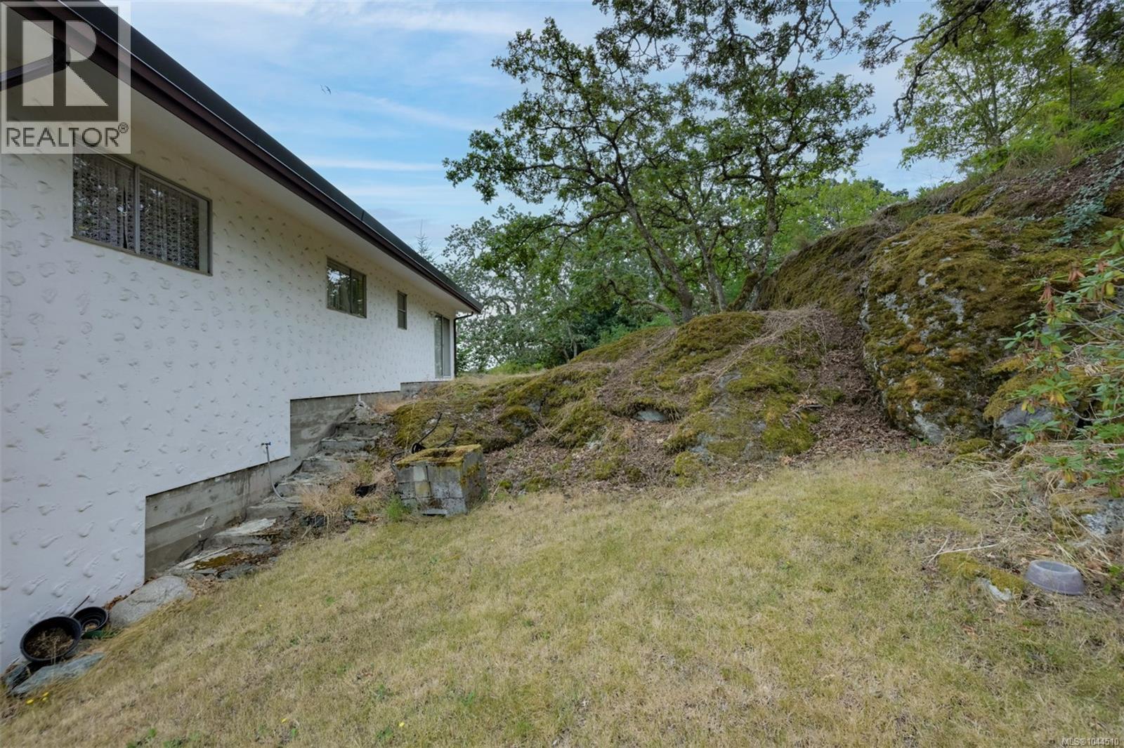 3938 Shorncliffe Rd - 52