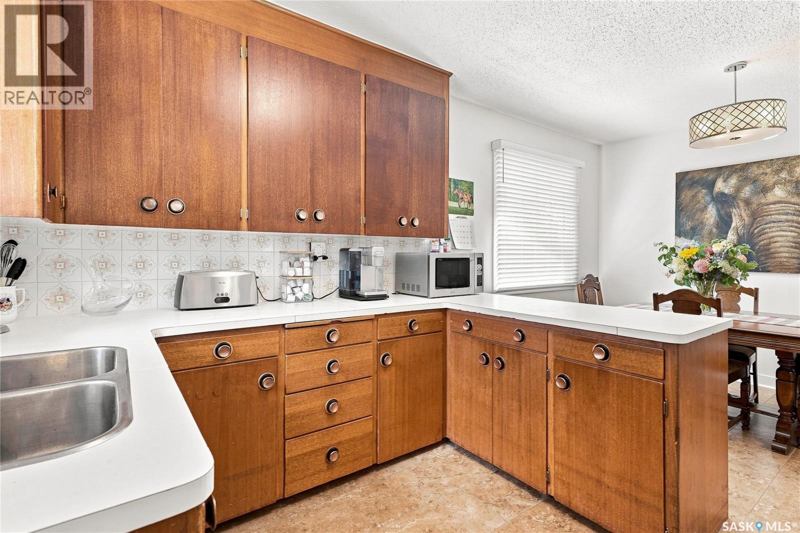 301 CASCADE STREET - 19