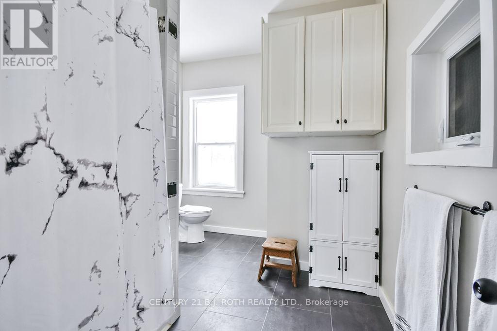 1153 GLENGARRY LANDING ROAD S - Image 18
