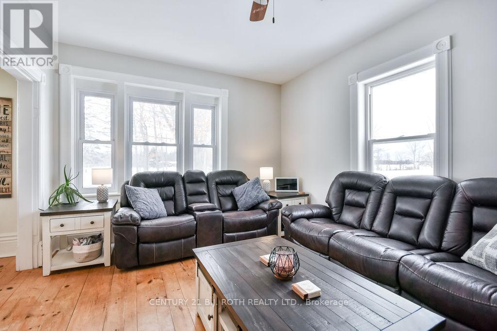 1153 GLENGARRY LANDING ROAD S - Image 9