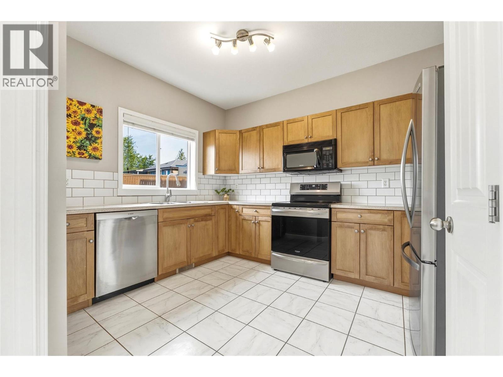 5901 Heritage Drive Unit# 10, Vernon
